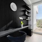 וילה Charisma Estate