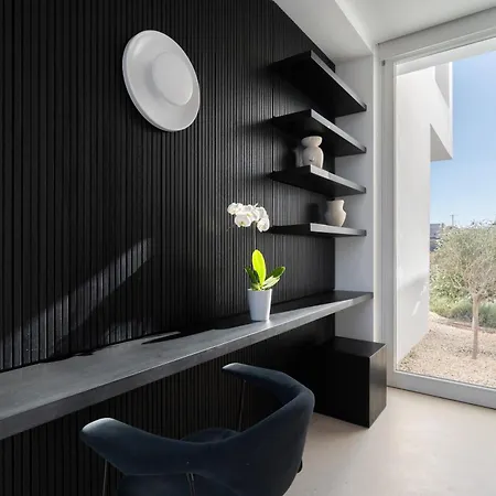 Vila Charisma Estate