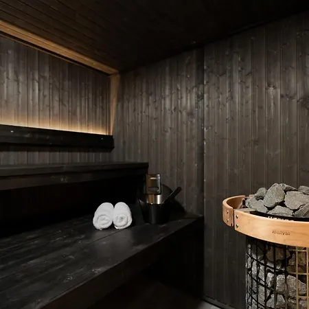 Charisma Estate Vila *