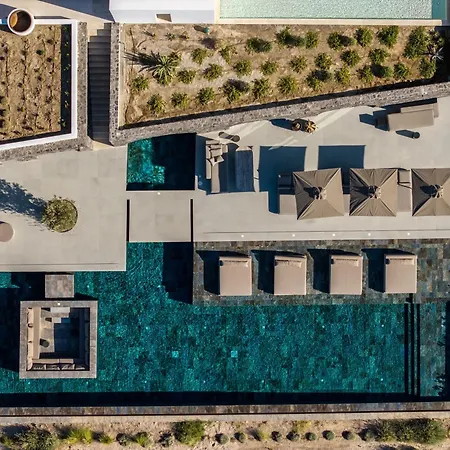 Villa Charisma Estate Oia (Santorini)