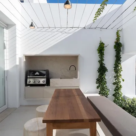 别墅 Charisma Estate 伊亚