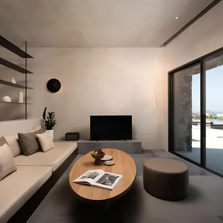 Charisma Estate 伊亚