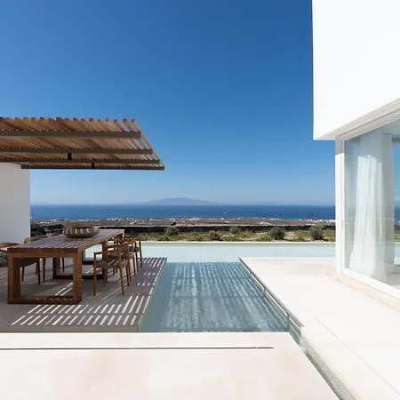Villa Charisma Estate *